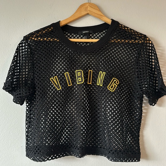 FOREVER 21 - MESH CROP - Picture 1 of 3